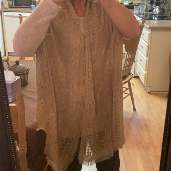 Waffle knit textured, Pashmina Scarves - Picture 8 of 8